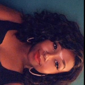 Meet your Posher, Imani